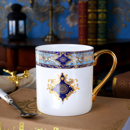유럽풍 명품 수제 수입 도자기 포토 머그컵 신혼부부 카페 머그잔 뚜껑있는 컵 빈티지 예쁜 커피머그잔 디자인